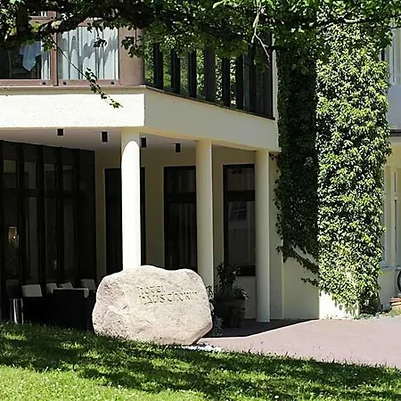 Haus Hotel 3*