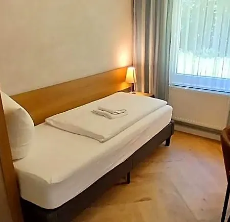 Hotel Haus 3*